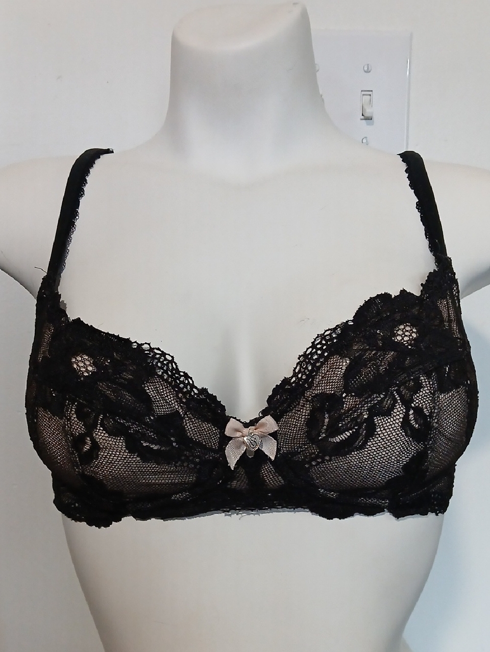 Victoria's Secret Unlined Wireless Demi Black Nude Lace Mesh Bra with Center Bow